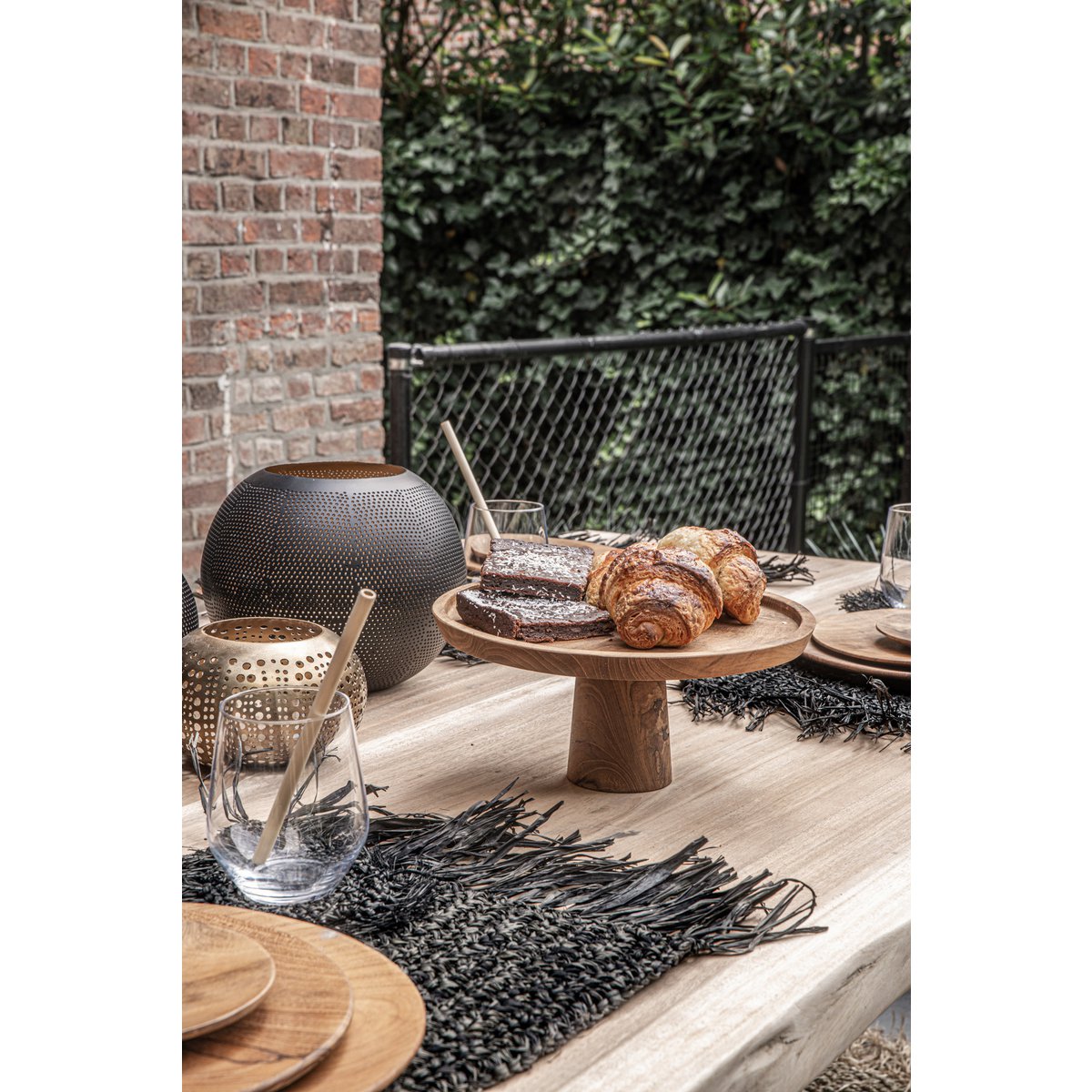 Der durchbohrte Ball - Schwarzes Gold - L. - Pimis Living