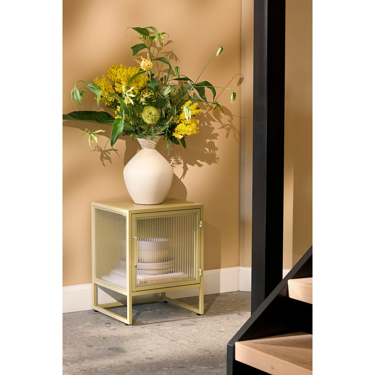 Clifton -Aufbewahrungsschrank mit Türen - L38 x B35 x H50 cm - Metall - Beige - Pimis living by Konceptpunkt