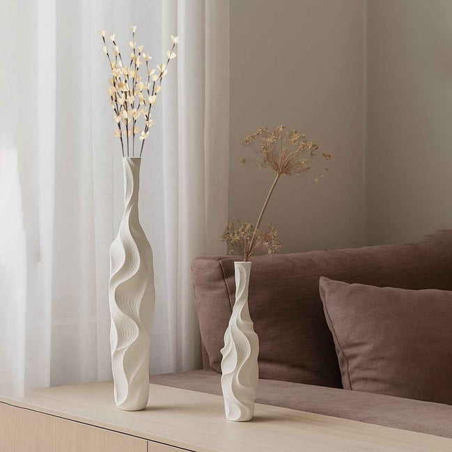Matt weiße Vase in Polyresin 18x18x89cm AULICA