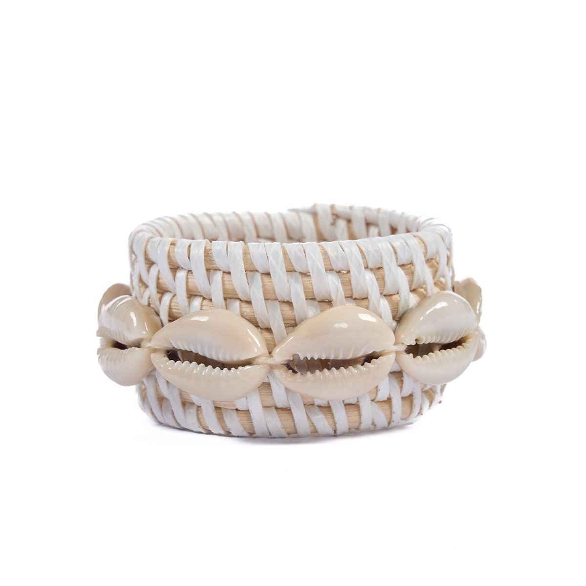Der Rattan-Muschel-Serviettenring – Weiß Bazar Bizar Living
