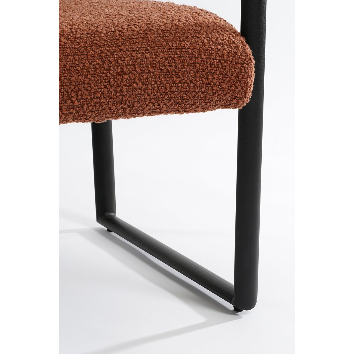 Symon Sessel – L72 x B69 x H81 cm – Terra - Pimis living by Konceptpunkt