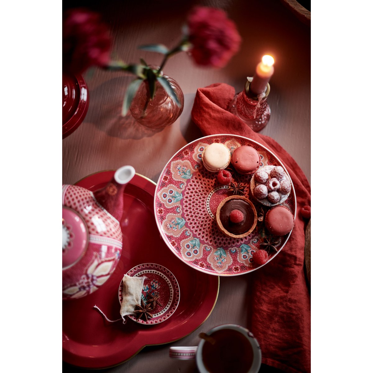 Mini Cake Tray Flower Festival Scallop Deco Dark Pink 21cm - Pimis Living
