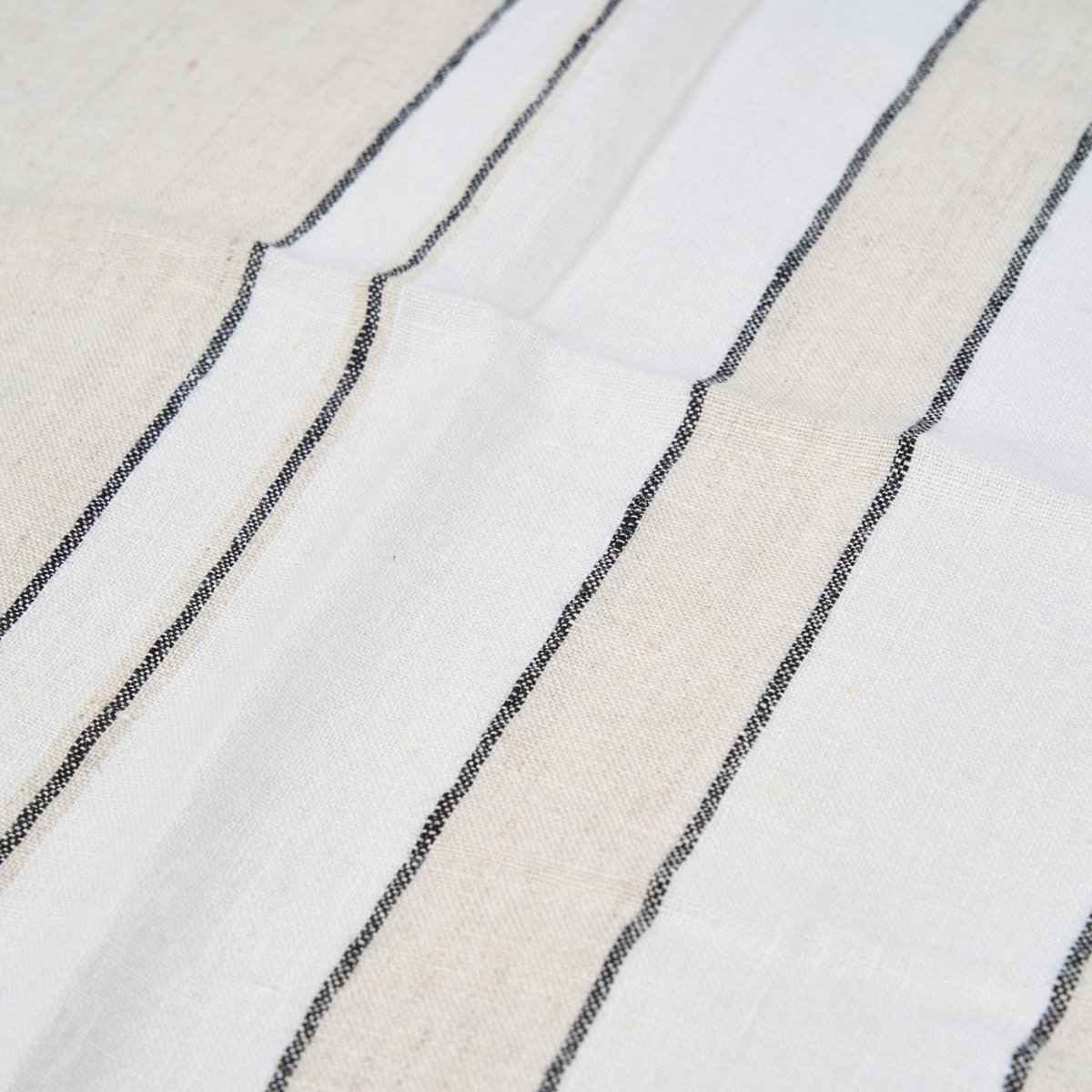 Die Provence-Serviette – Naturschwarzweiß – 45 x 45 Bazar Bizar Living