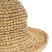 Der Pantai-Hut Bazar Bizar Living