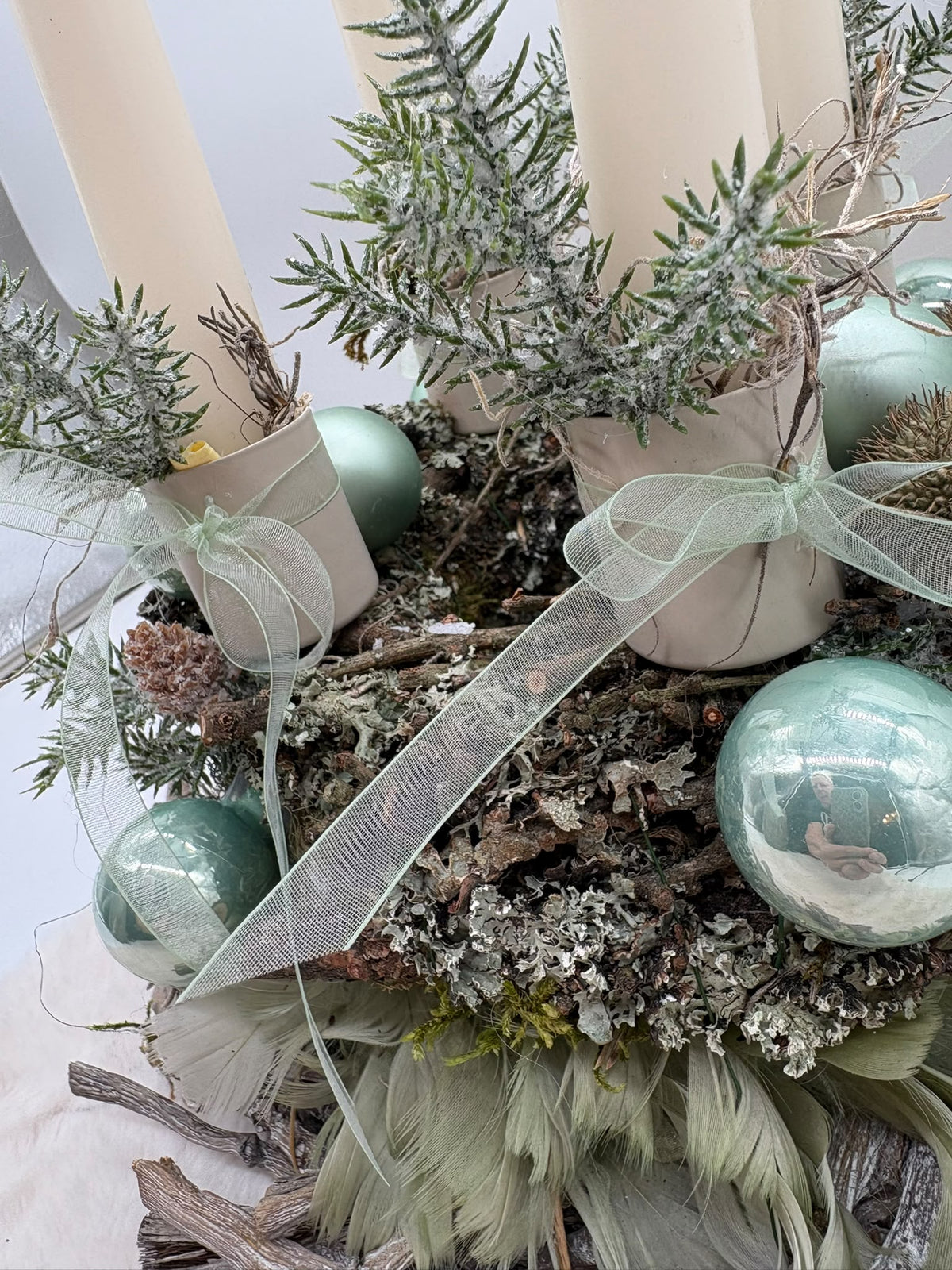 Adventskranz Reben / Moos / Federn mit 4 Kerzen
