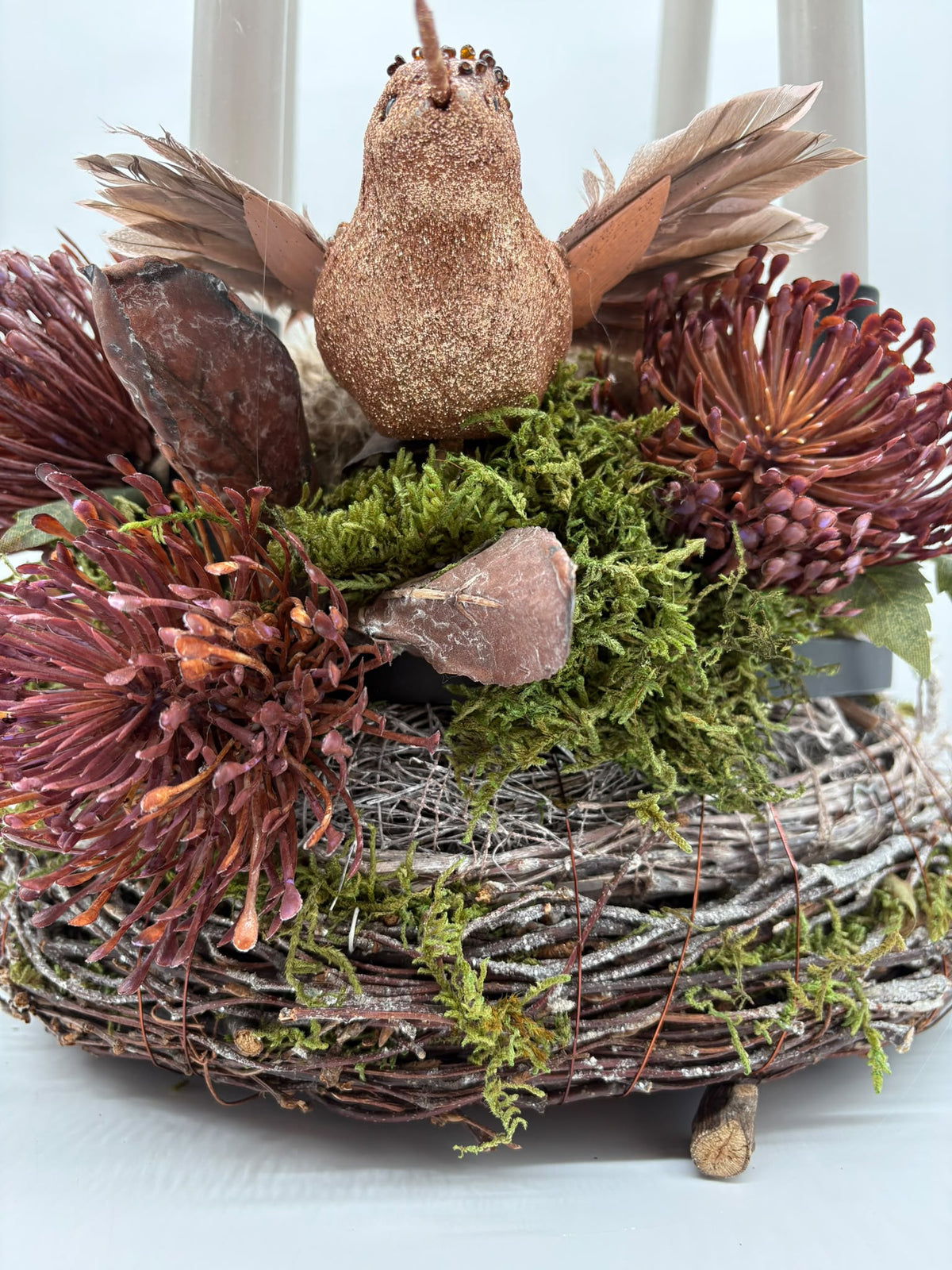 Adventskranz mit Reisig / Echtmoos / Plüsch mit 4 Kerzen
