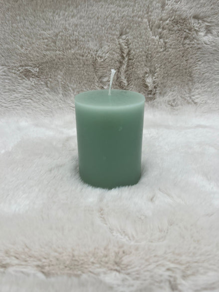 Stumpenkerze Jade kaufen – Elegante Wachskerze für gemütliche Atmosphäre