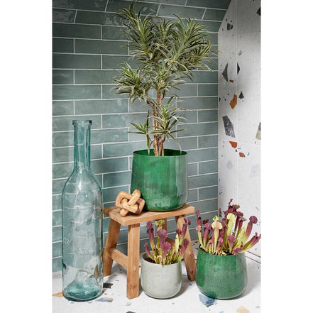Bold wooden stool – L38 x W29 x H34 cm – recycled wood – brown