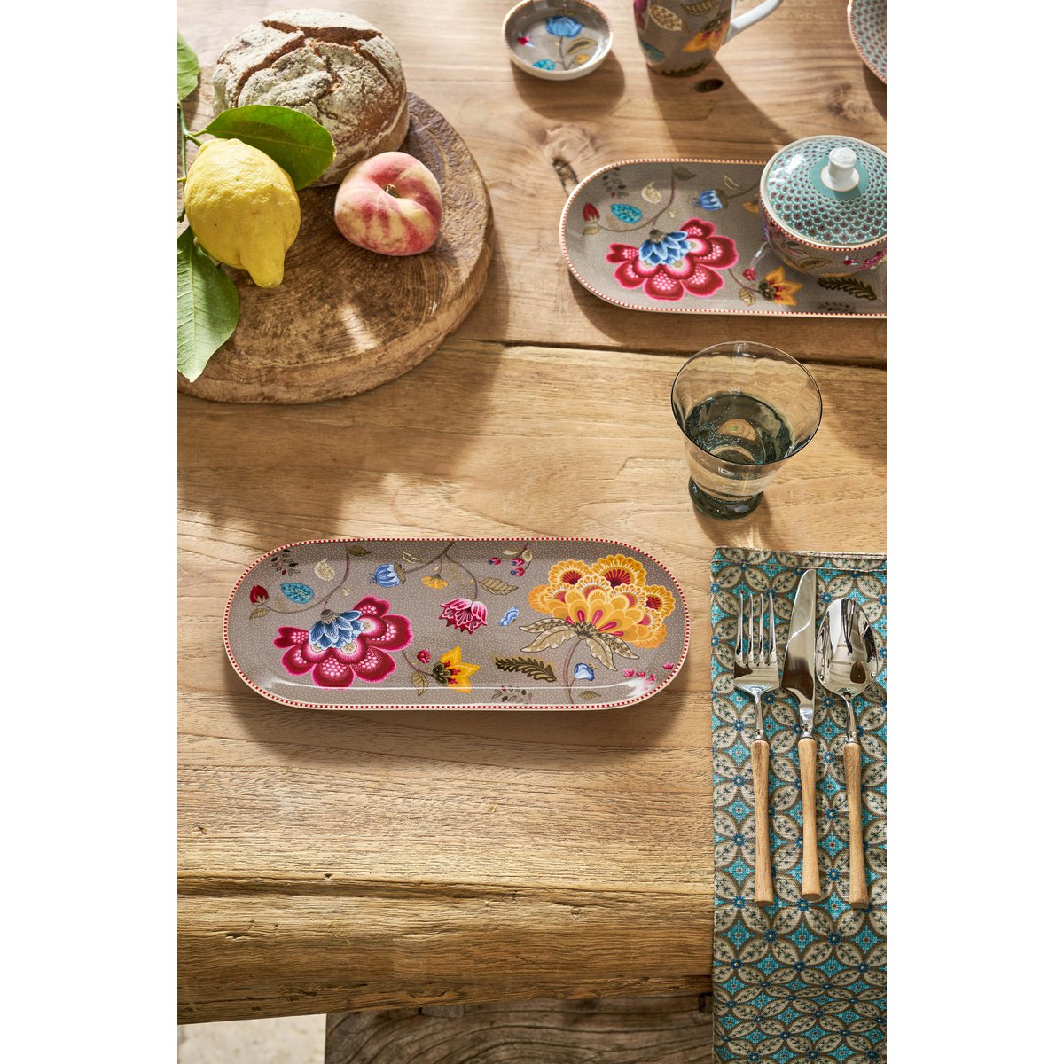 Cake Tray Blooming Tales Fantasy Khaki 33.3x15.5cm - Pimis Living