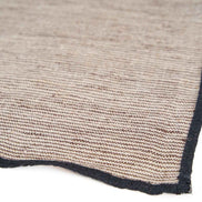The Code Leinenserviette – Naturschwarz – 45 x 45 Bazar Bizar Living