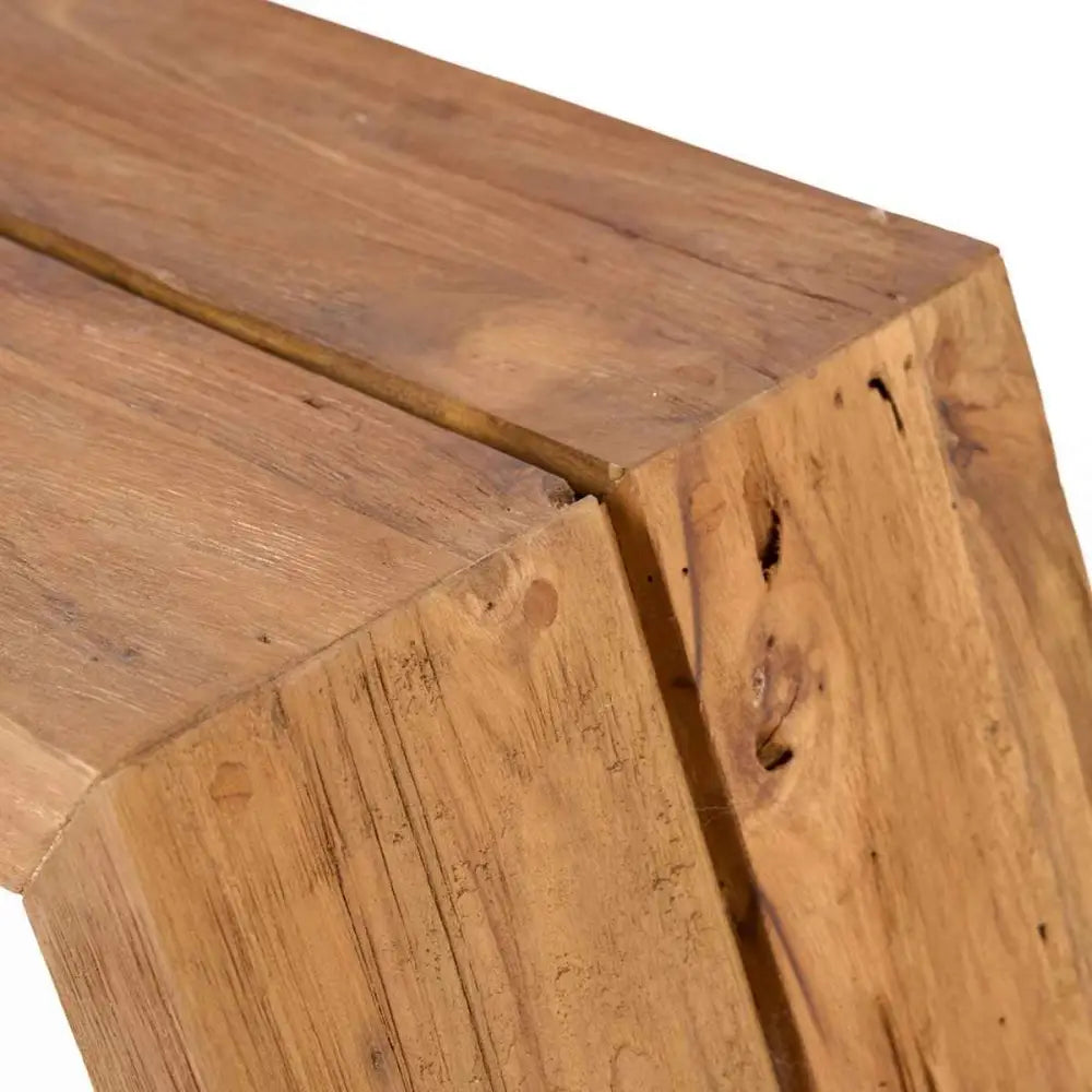 Der Ashley Cocoon Tisch – Natur