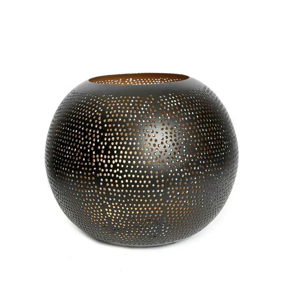 Der durchbohrte Ball - Schwarzes Gold - L.