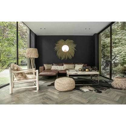Der durchbohrte Ball - Schwarzes Gold - S.