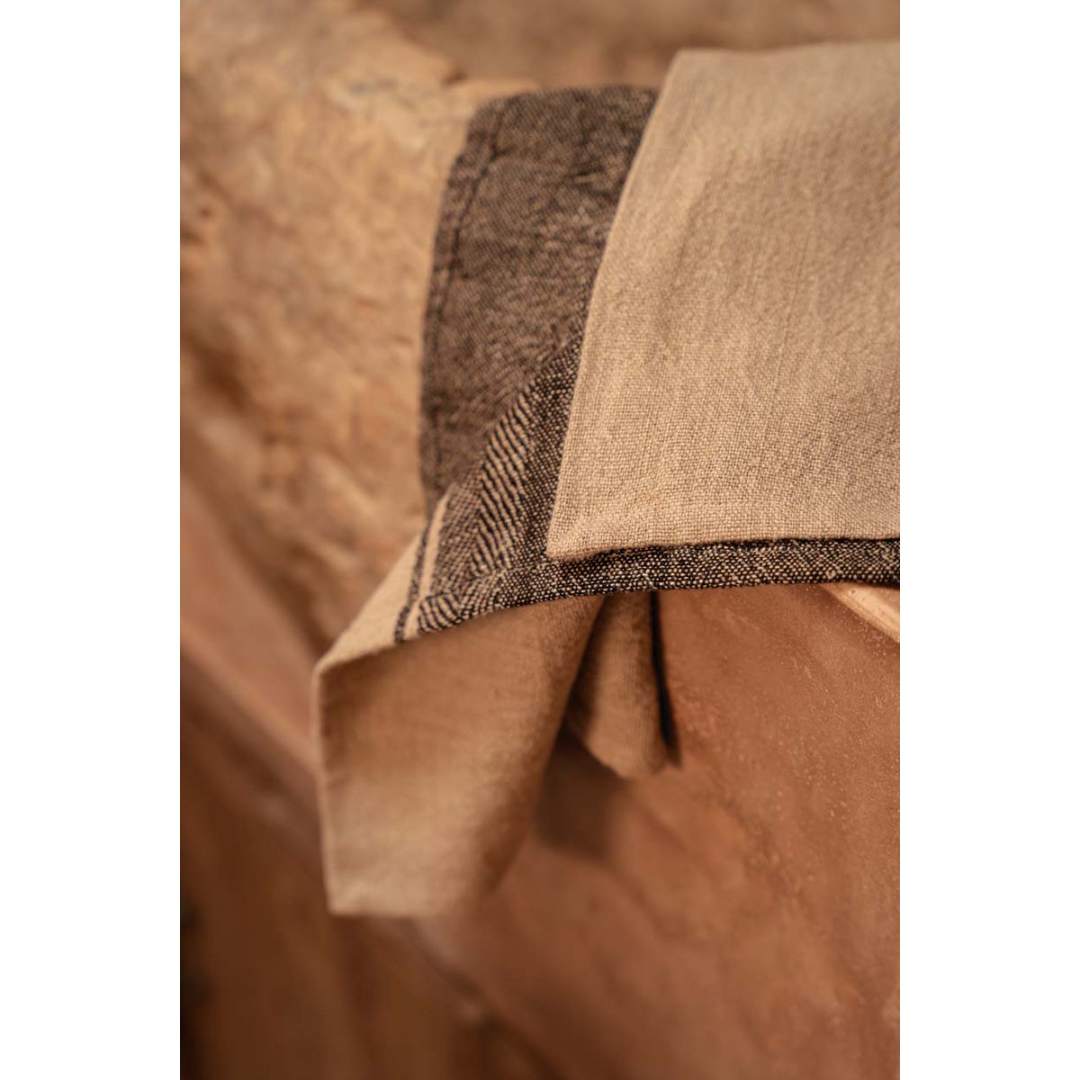 The Linen Moody Küchentuch – Naturschwarz – 50 x 70 - Pimis Living