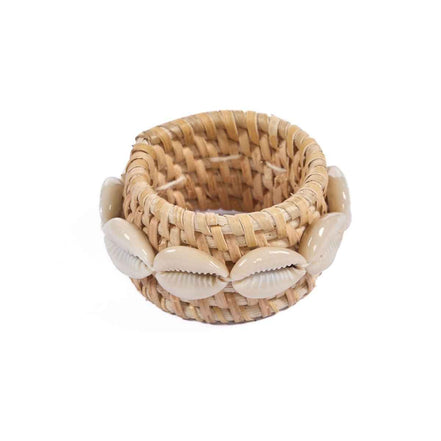 Der Rattan-Muschel-Serviettenring – Naturweiß Bazar Bizar Living