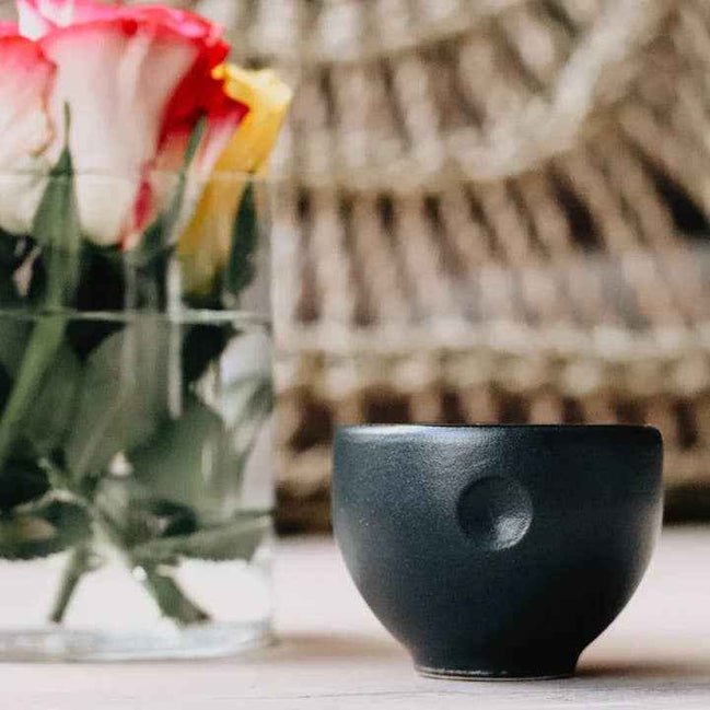Handgemachte Keramik Espresso Tasse Ruhepunkt: Schwarz