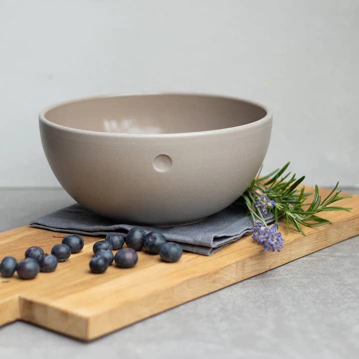 Handgemachte Keramik Frühstücksschale Ruhepunkt: Sand-grau - Konceptpunkt Home, Deko und mehr …