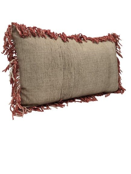 Cushion brown / beige with fringes in rust red 30 x 50 cm