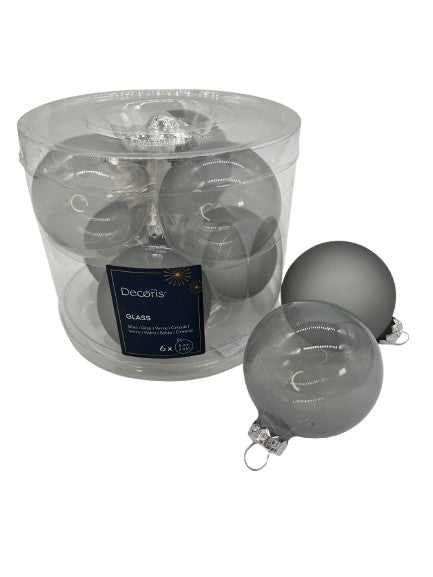 Bolas navideñas de cristal en caja con 6 bolas.