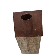 Kerzenständer/ Holzhaus mit Metalldach in Rost Van Wanrooij