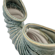 Vase aus Keramik glasiert Muschelform in Grün Daan Kromhout